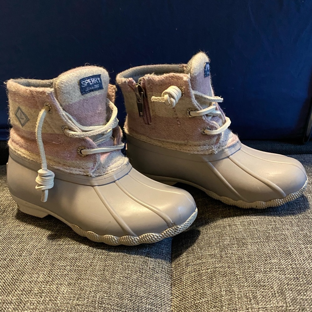 Toddler Sperry Boots Size 9